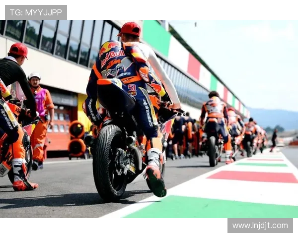 MotoGP赛季震撼开启 多位车手表现引发热议挑战不断